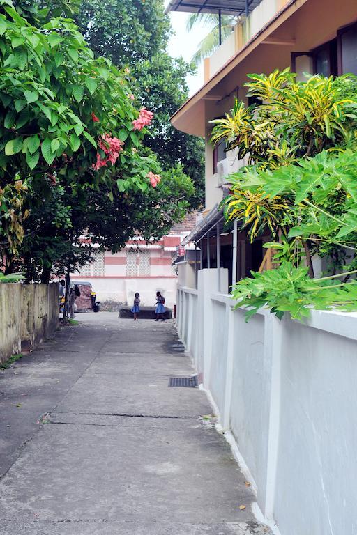 Das Residency Kochi Exterior photo